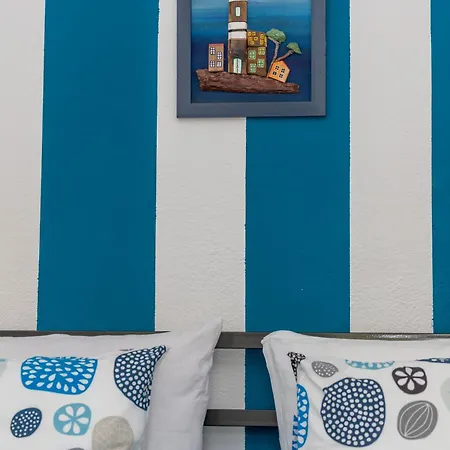 公寓 Mamma Mia 2 *