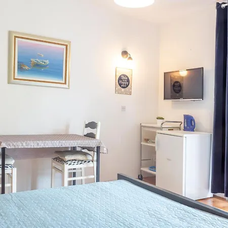 Mamma Mia 2 Hvar Town